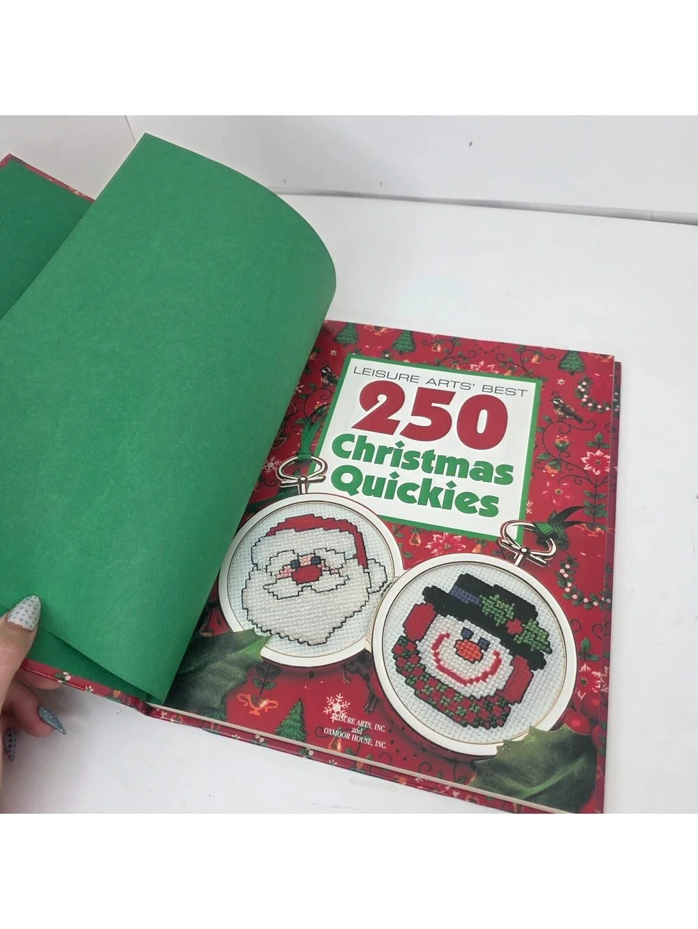 Leisure Arts Best 250 Christmas Quickies Cross Stitch Pattern Book 1995